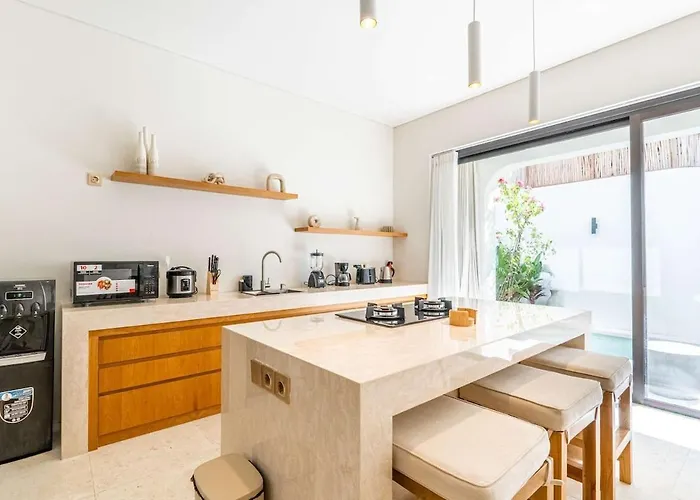 Casa Padang Coastal Retreat In Villa